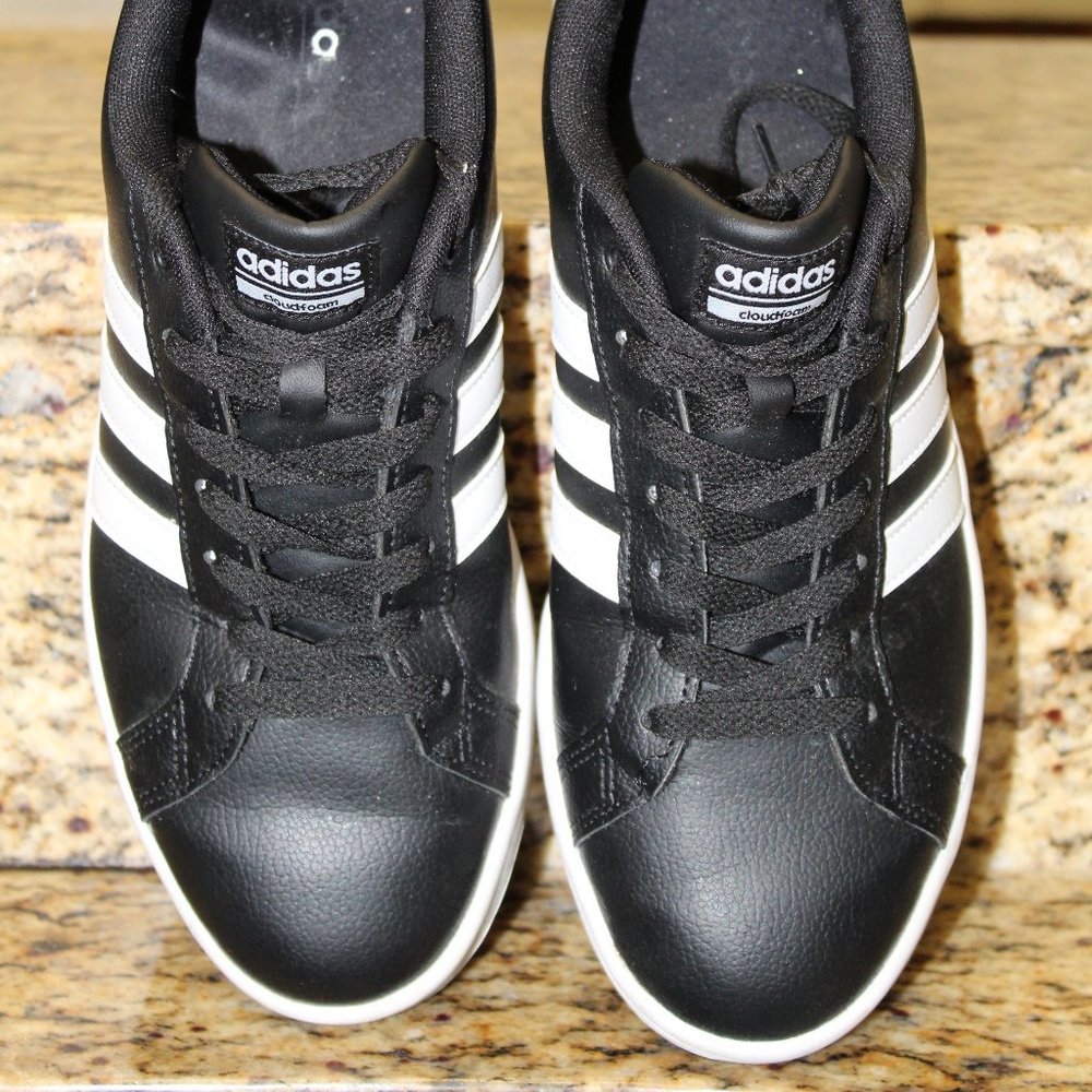 Black Adidas Classics
